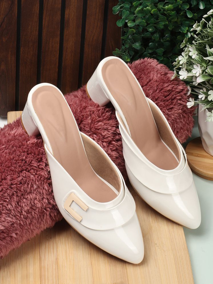     			Carrito White Women's Mules Heels