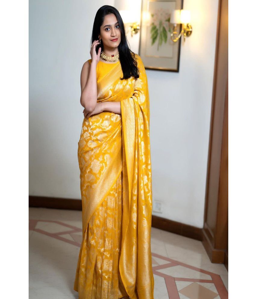     			Vividvibe Pack of 1 Kanjivaram Silk Printed Saree With Blouse Piece ( Yellow )