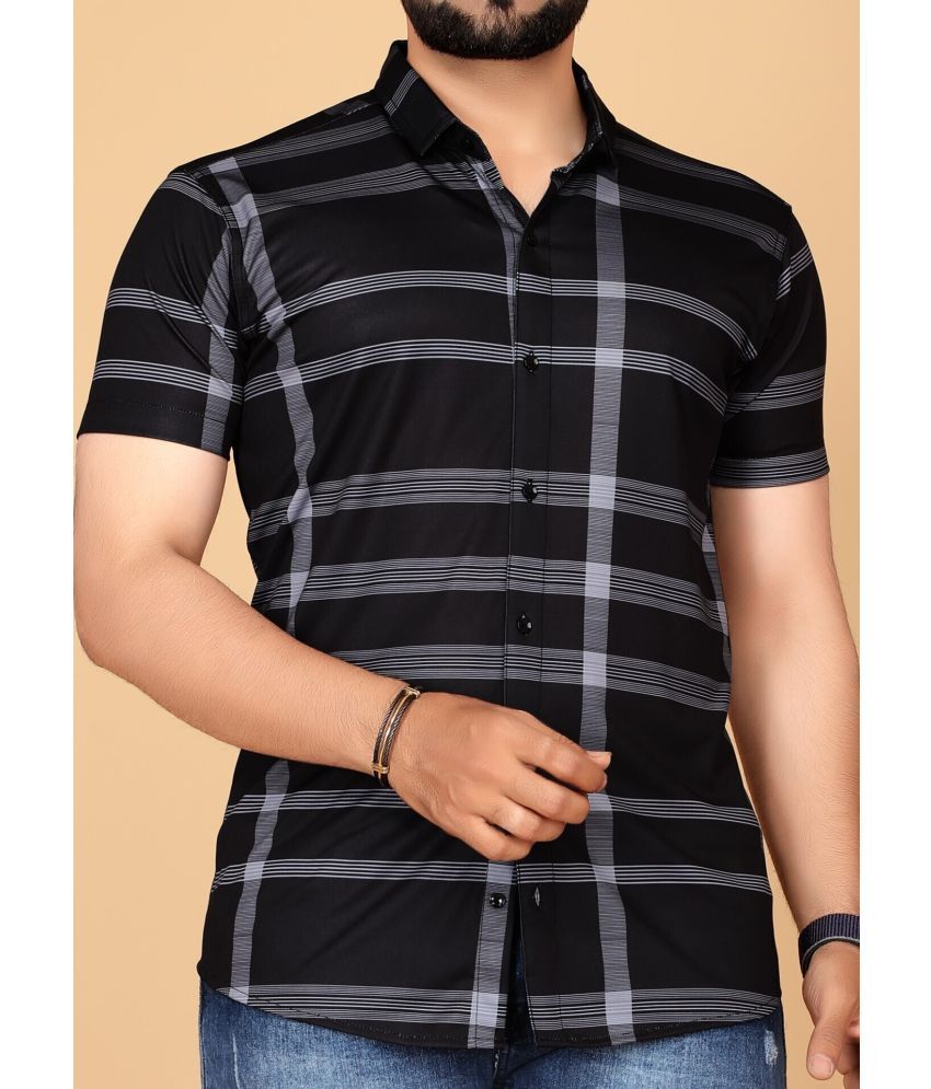     			FABRIPPLE Cotton Blend Regular Fit Checks Half Sleeves Men's Casual Shirt - Black ( Pack of 1 )