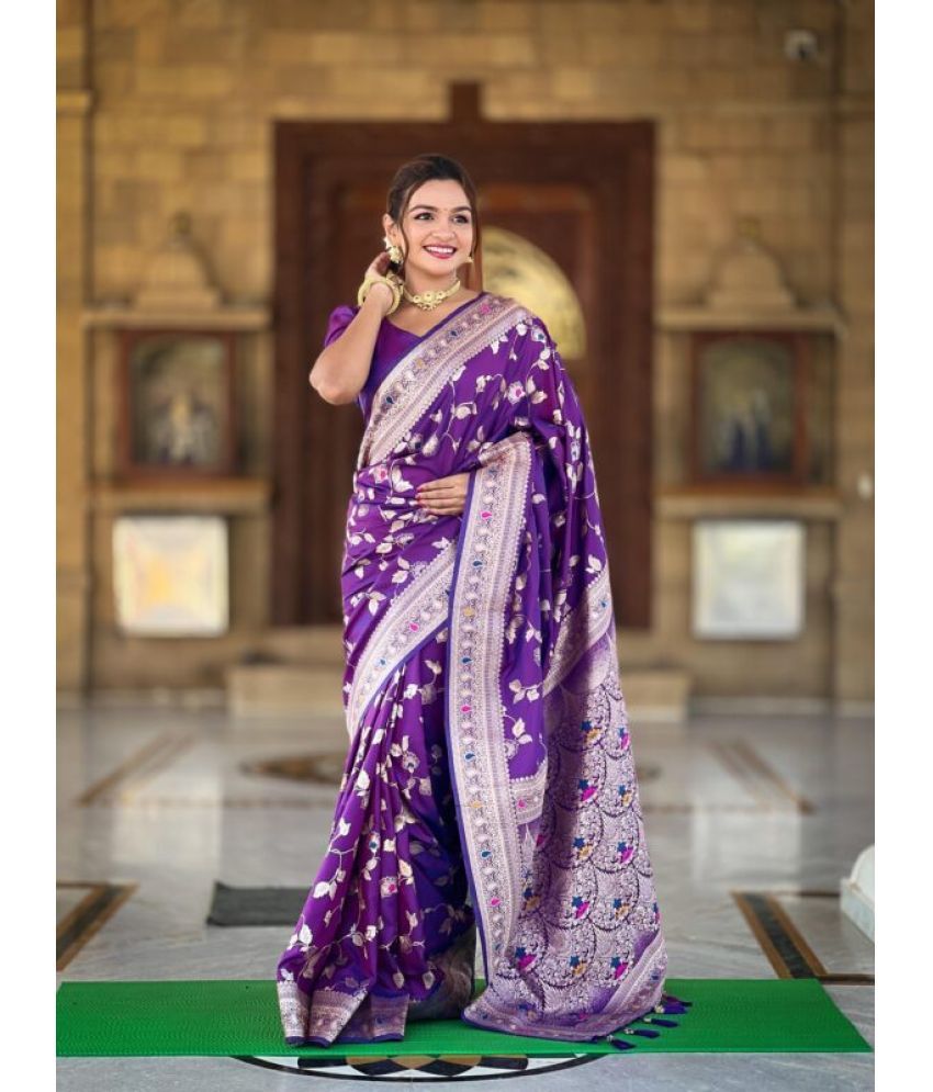     			JULEE Pack of 1 Banarasi Silk Woven Saree With Blouse Piece ( Purple )