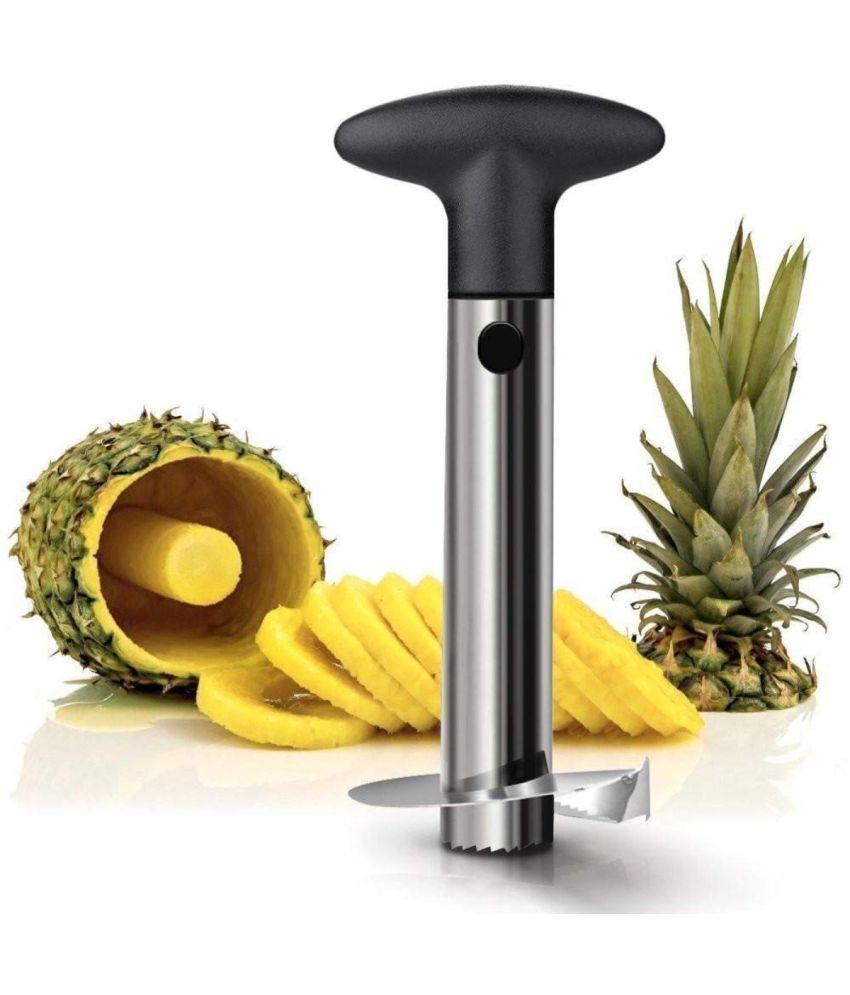     			MANDEV Black Stainless Steel Pineapple Corer ( Pack of 1 )