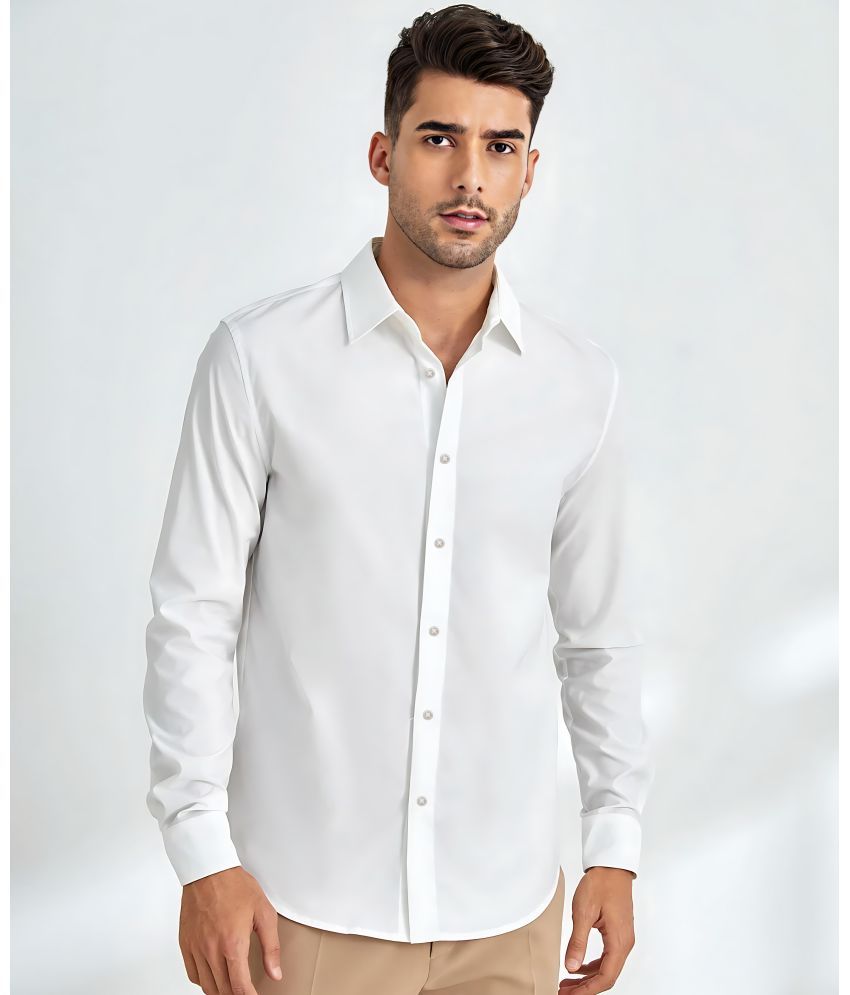     			WEBRIC Cotton Blend Regular Fit Solids Full Sleeves Men's Casual Shirt - White ( Pack of 1 )