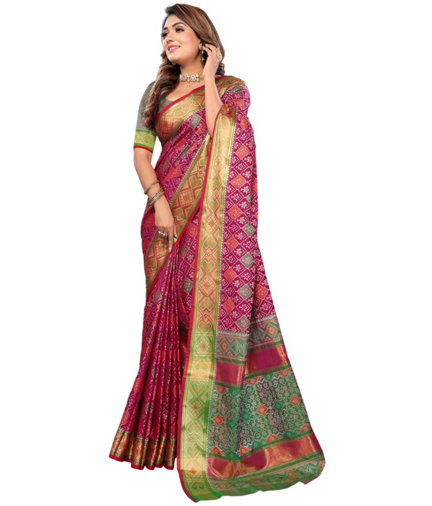     			KOMAL NX Pack of 1 Art Silk Woven Saree With Blouse Piece ( Red,Green )