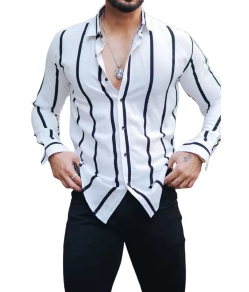     			bluecorp enterprise Polyester Regular Fit Striped Full Sleeves Men's Casual Shirt - White ( Pack of 1 )