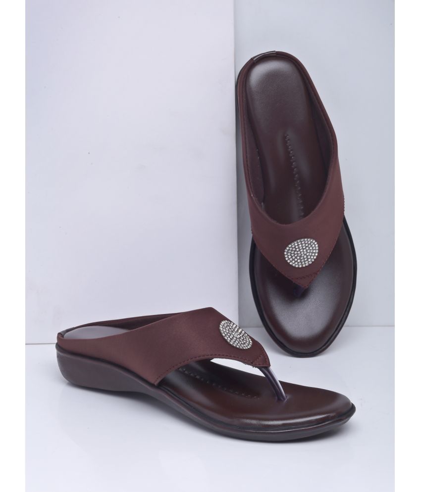     			Carrito Brown Women's Flats