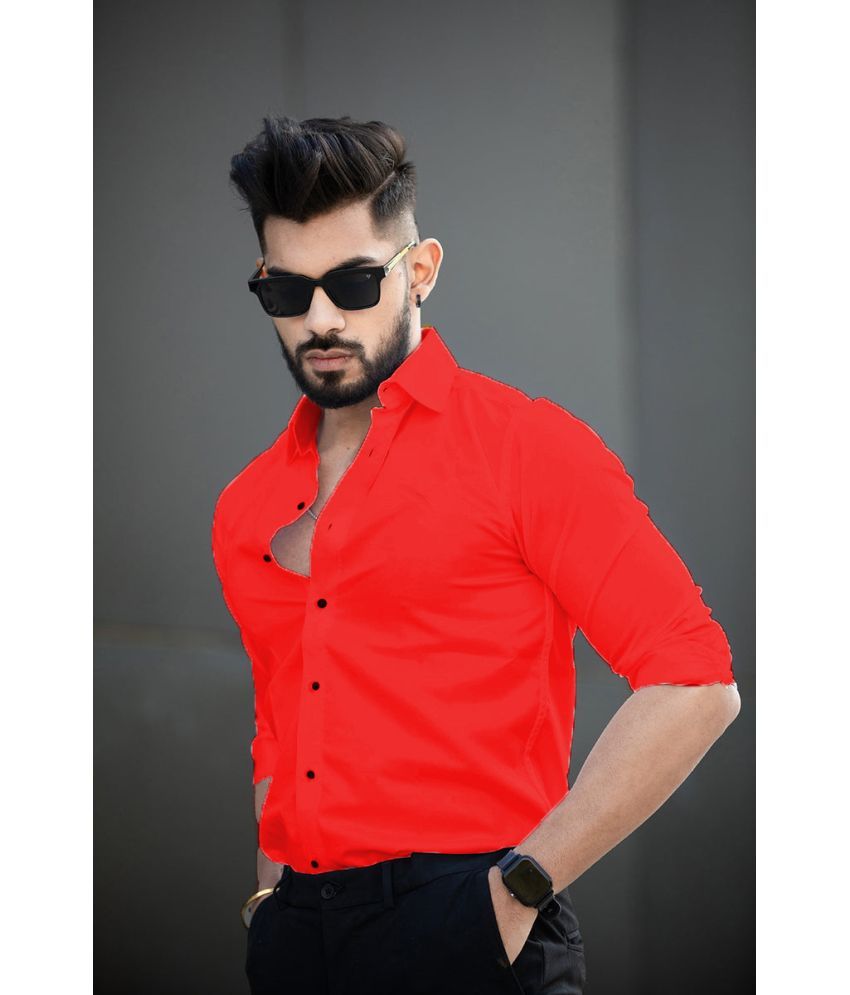     			Vyzer Cotton Blend Regular Fit Solids Full Sleeves Men's Casual Shirt - Red ( Pack of 1 )