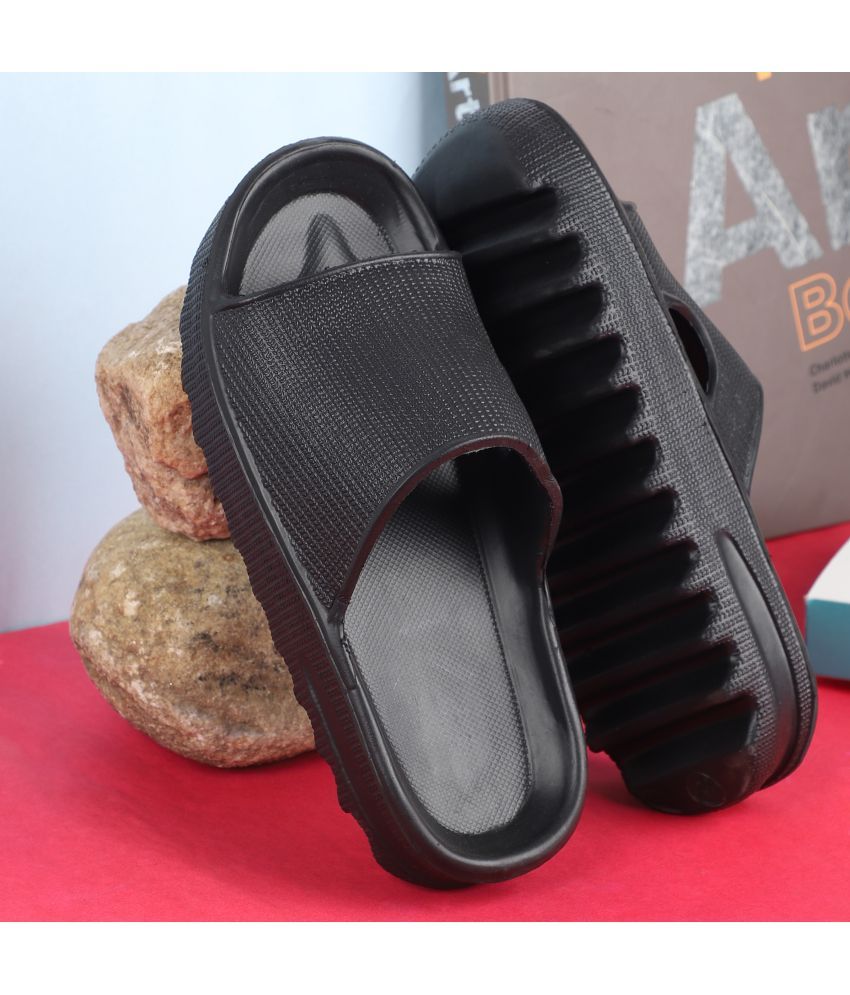     			PM Traders - Black Men's Floater Sandals