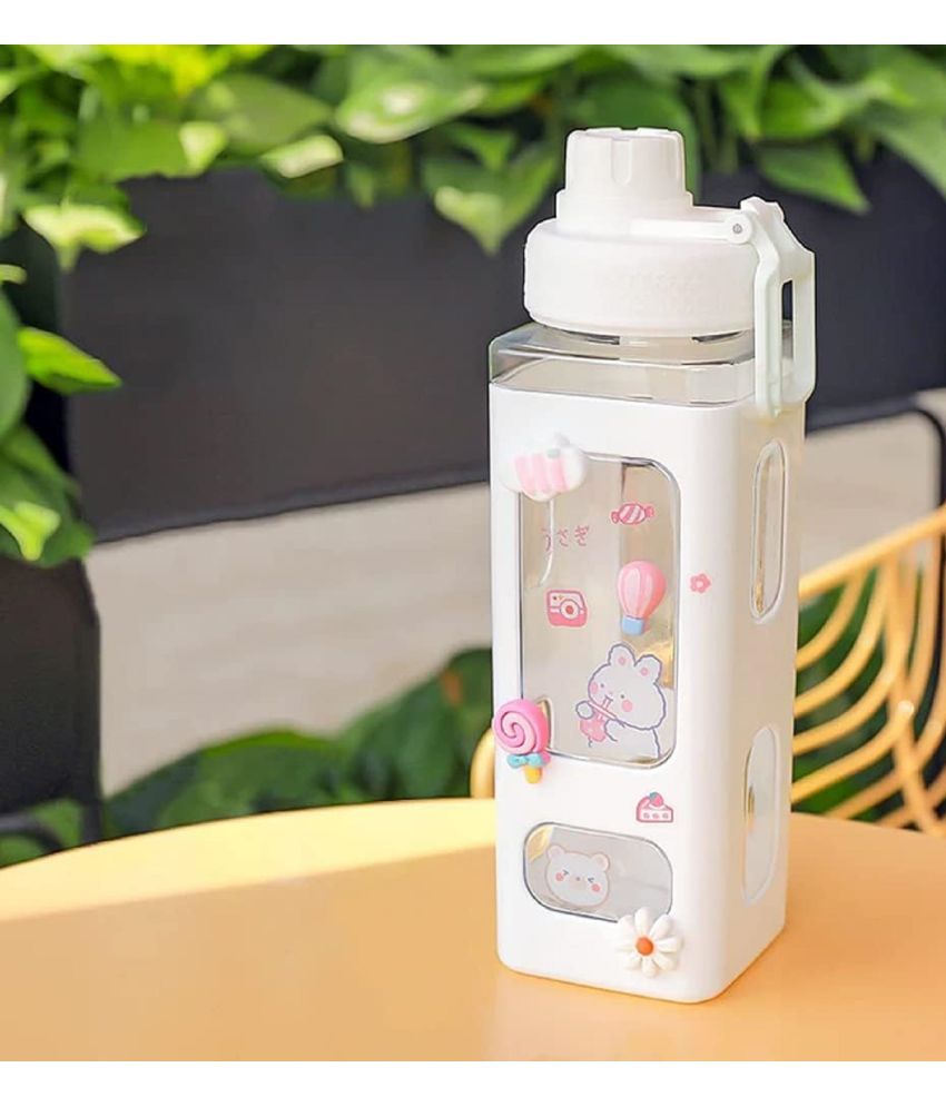     			Kawaii Water Bottle with Straw and Sticker, Kawaii Bear Water Bottle, Large Sport Plastic Portable Square Drinking Bottle for Girl, Cute Juice Tea Water Cups (multicolour)