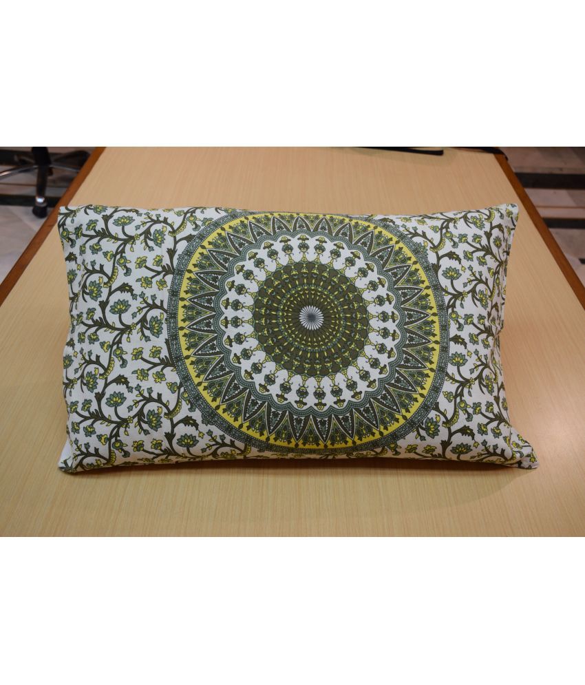     			Miyanbazaz Set of 2 Cotton Floral Cylindrical Cushion Cover (45X45)cm - Green