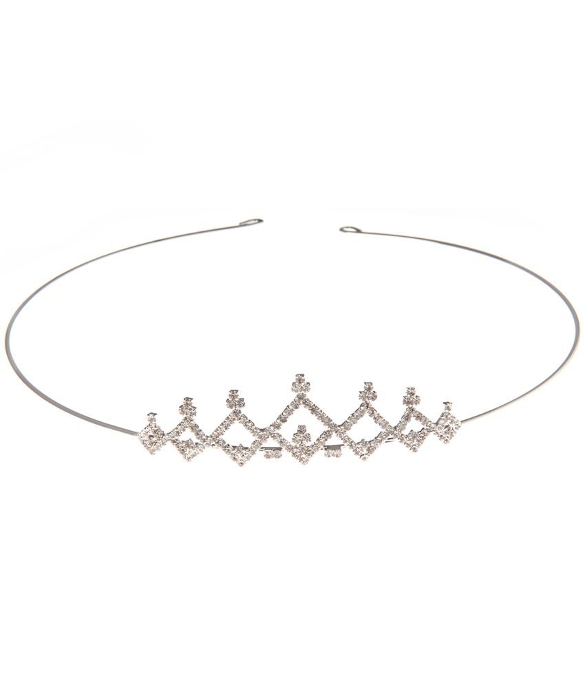     			raajis Silver Tiaras ( Pack of 1 )