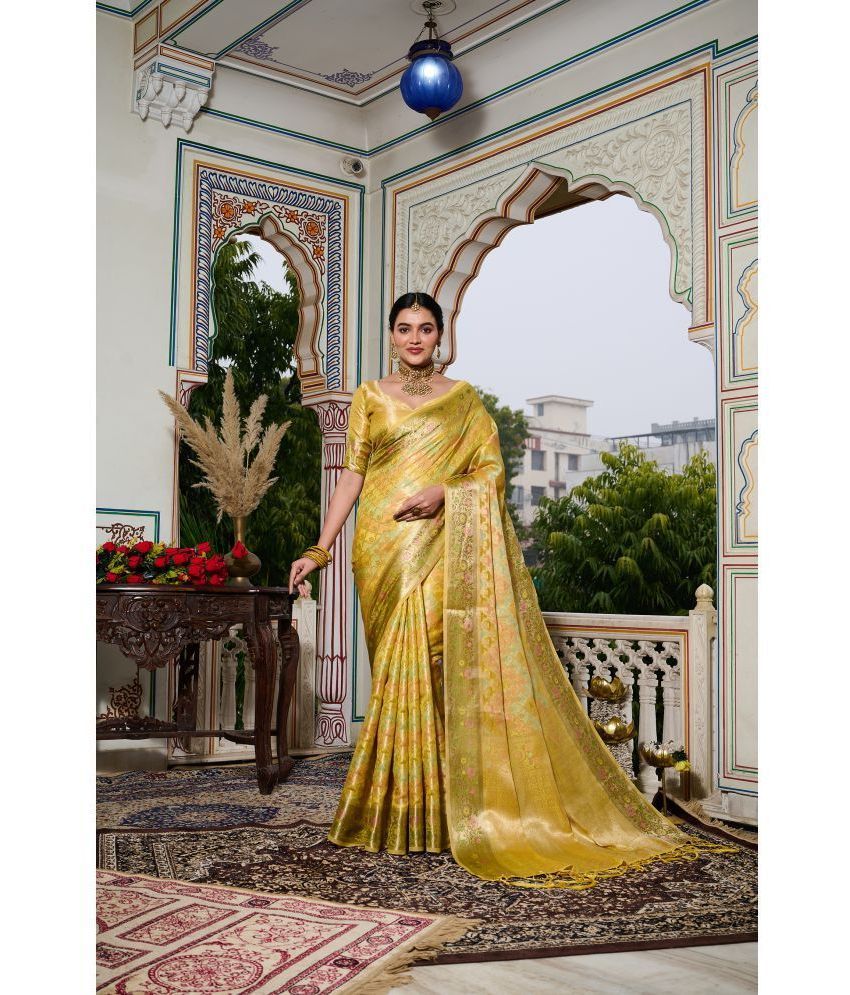     			Gullak Banarasi Silk Printed Saree With Blouse Piece ( Yellow , Pack of 1 )