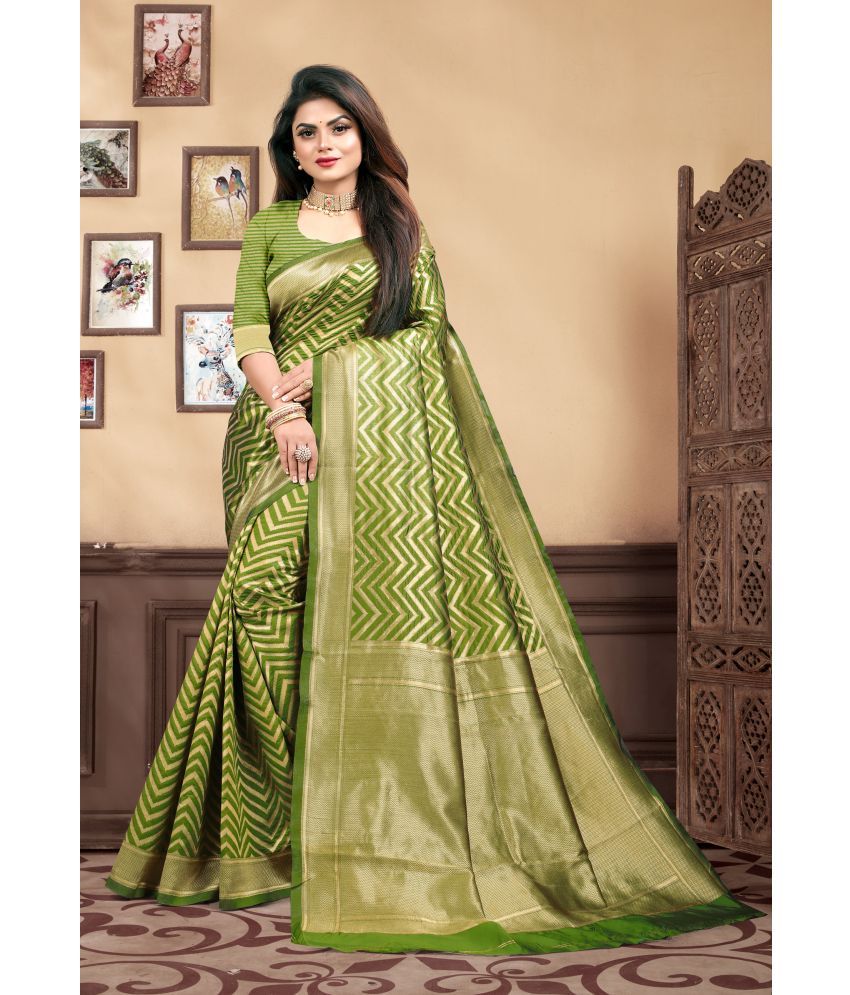     			VEDANT VASTRAM Art Silk Self Design Saree With Blouse Piece ( Light Green , Pack of 1 )