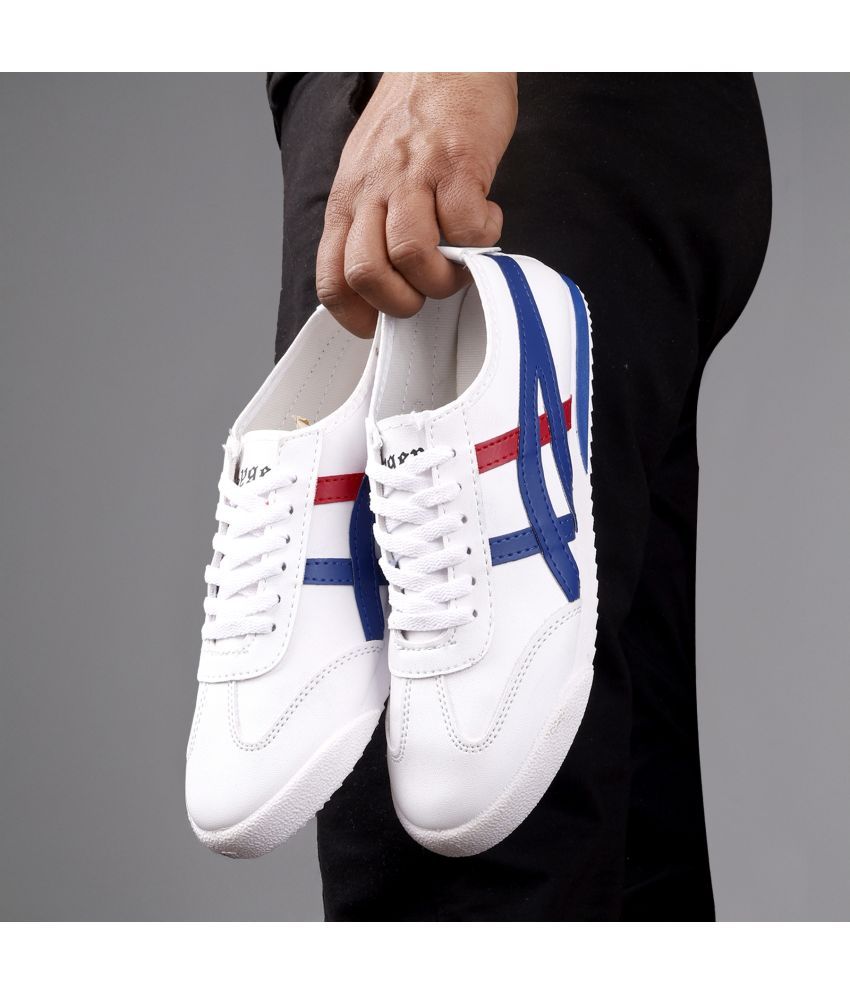     			HASTEN White Casual Walking Sneakers White Men's Lifestyle Shoes