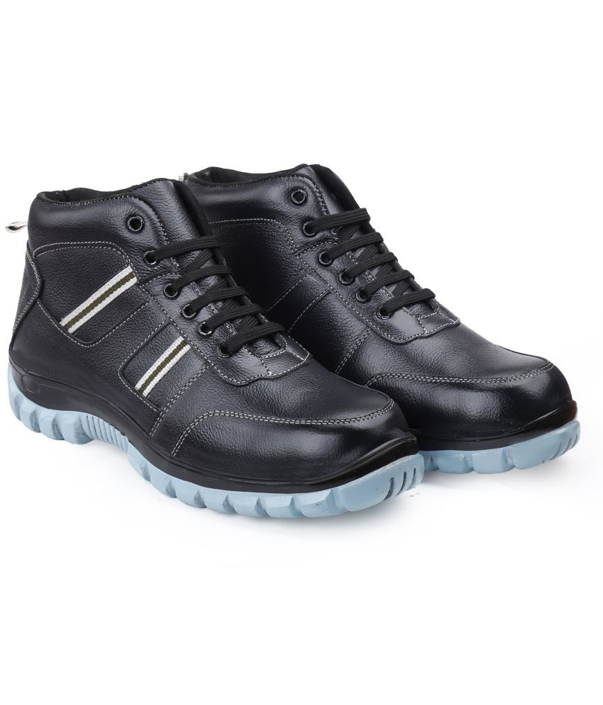     			RAYH Sporty Black Safety Shoes