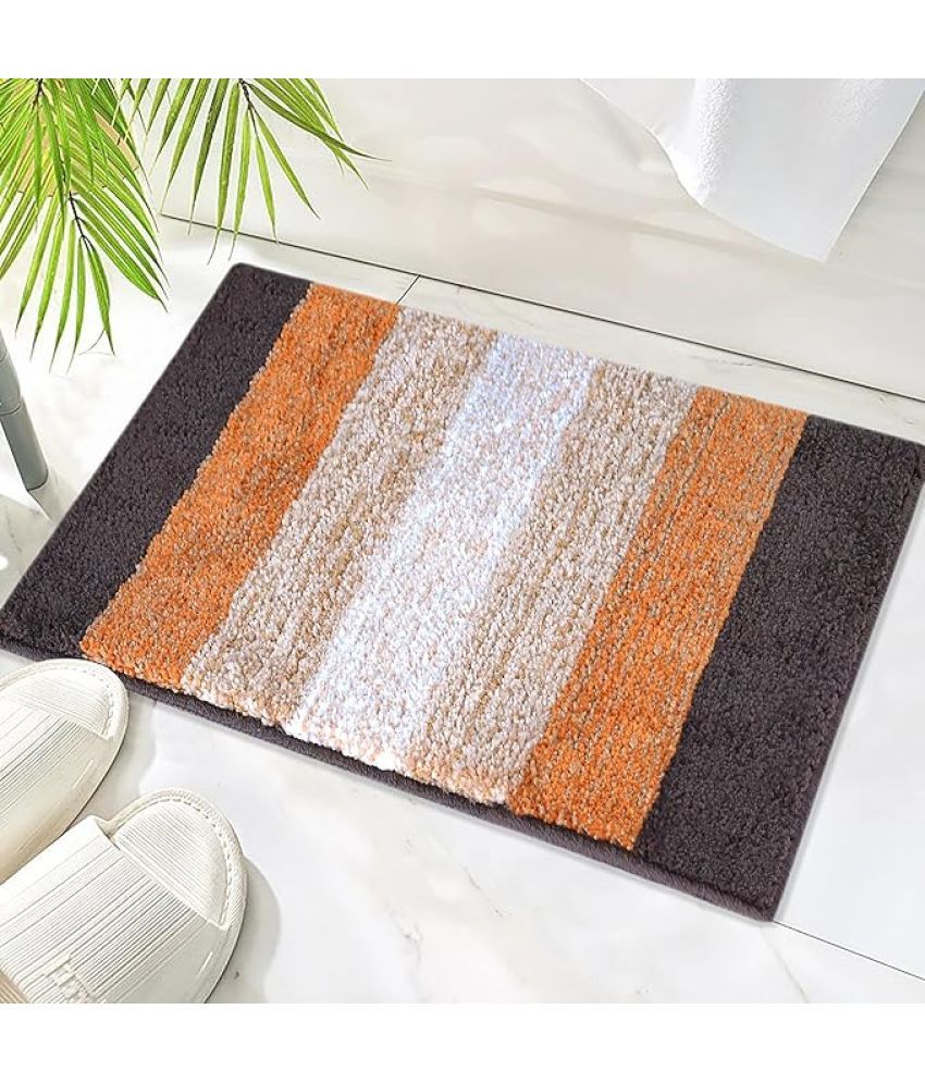     			RADECOR Brown Cotton Rectangular Floor Mat ( Pack of 1 )