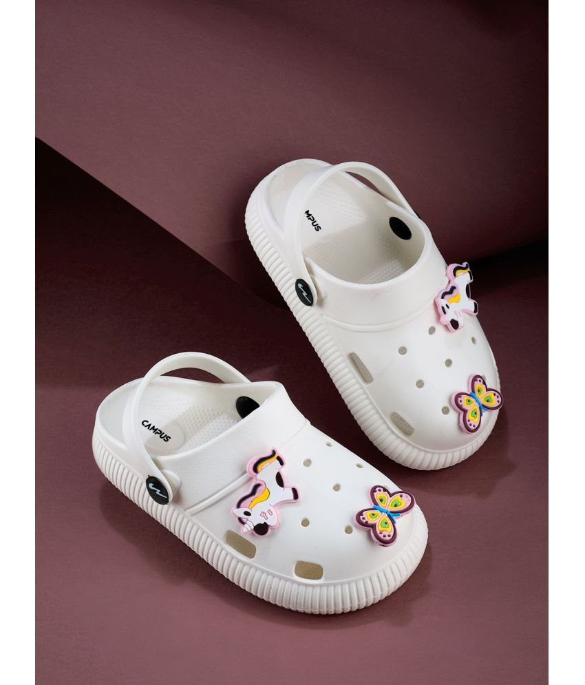     			Campus - White Boy's Clogs ( 1 Pair )