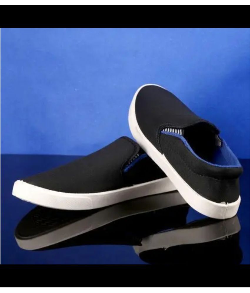     			Jumpback Black Men's Slip-on Shoes