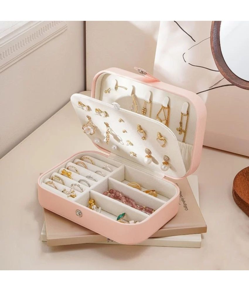     			JewelryBox-Pink-P1