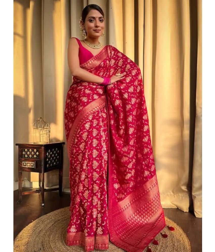     			Pheasant Pack of 1 Silk Woven Saree With Blouse Piece ( Peach )