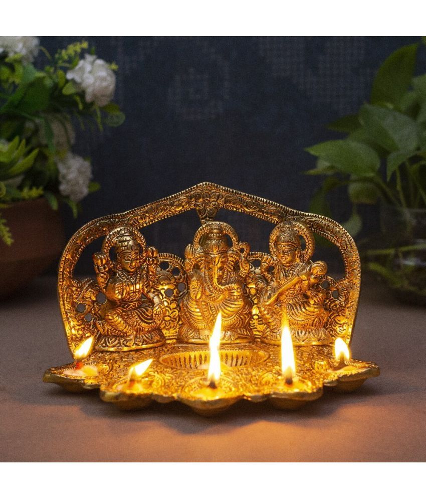     			FASHION BIZZ Brass Floor Diya - Pack of 1