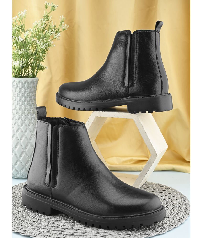     			Fashion Victim Black Women's Ankle Length Boots