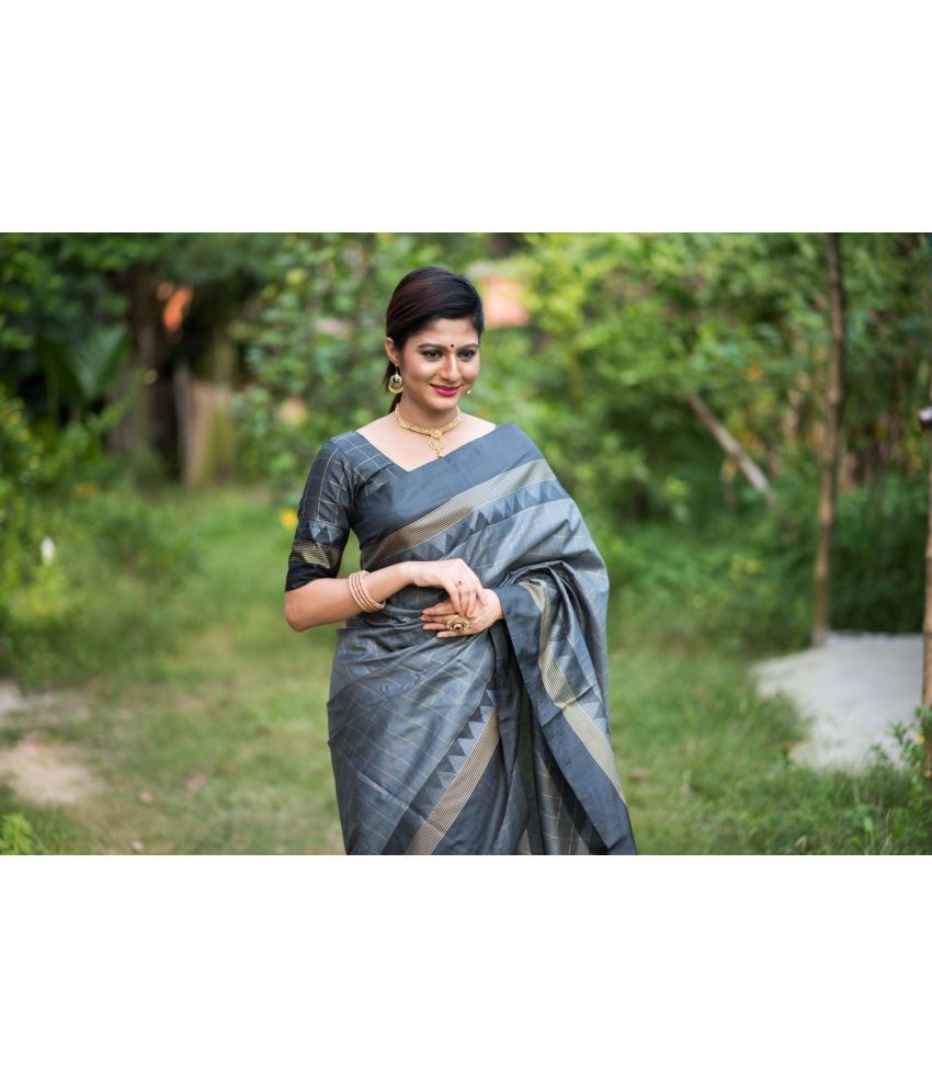     			Vividvibe Pack of 1 Kanjivaram Silk Self Design Saree With Blouse Piece ( Grey )