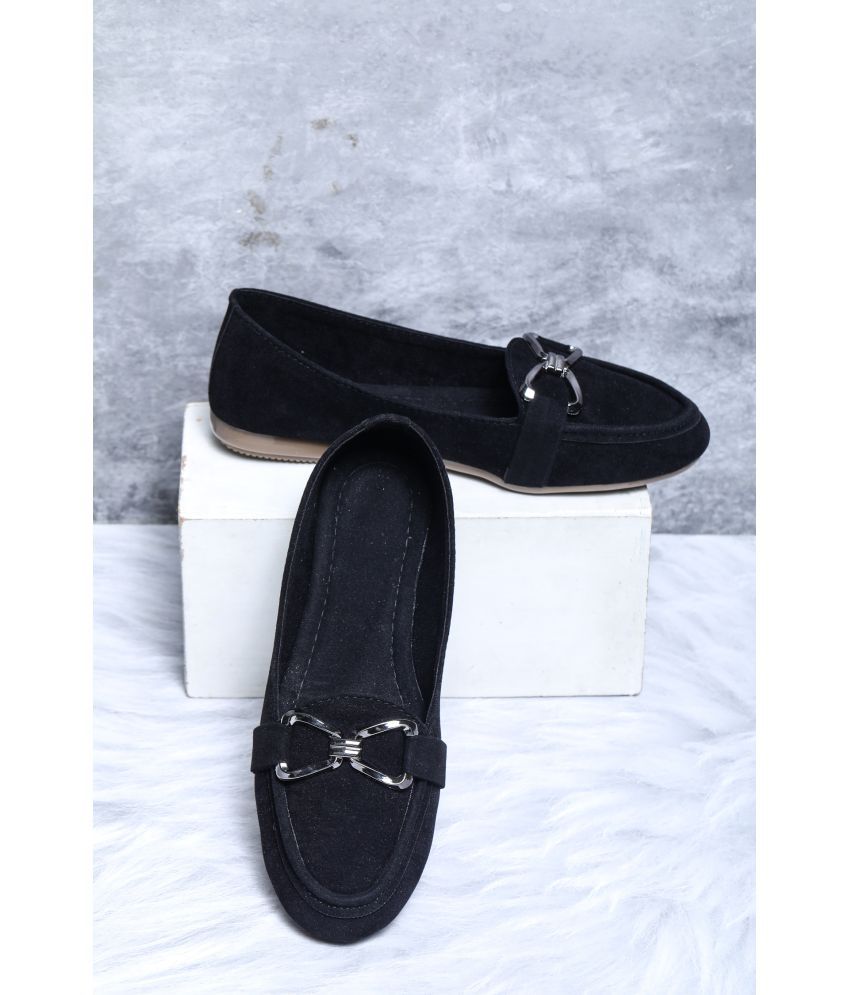     			Moonwalk Black Women's Casual Ballerinas