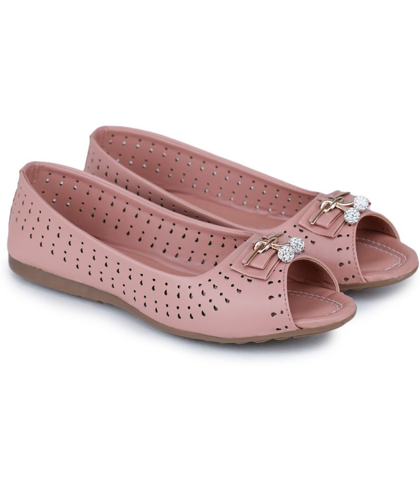     			Moonwalk Pink Women's Casual Ballerinas