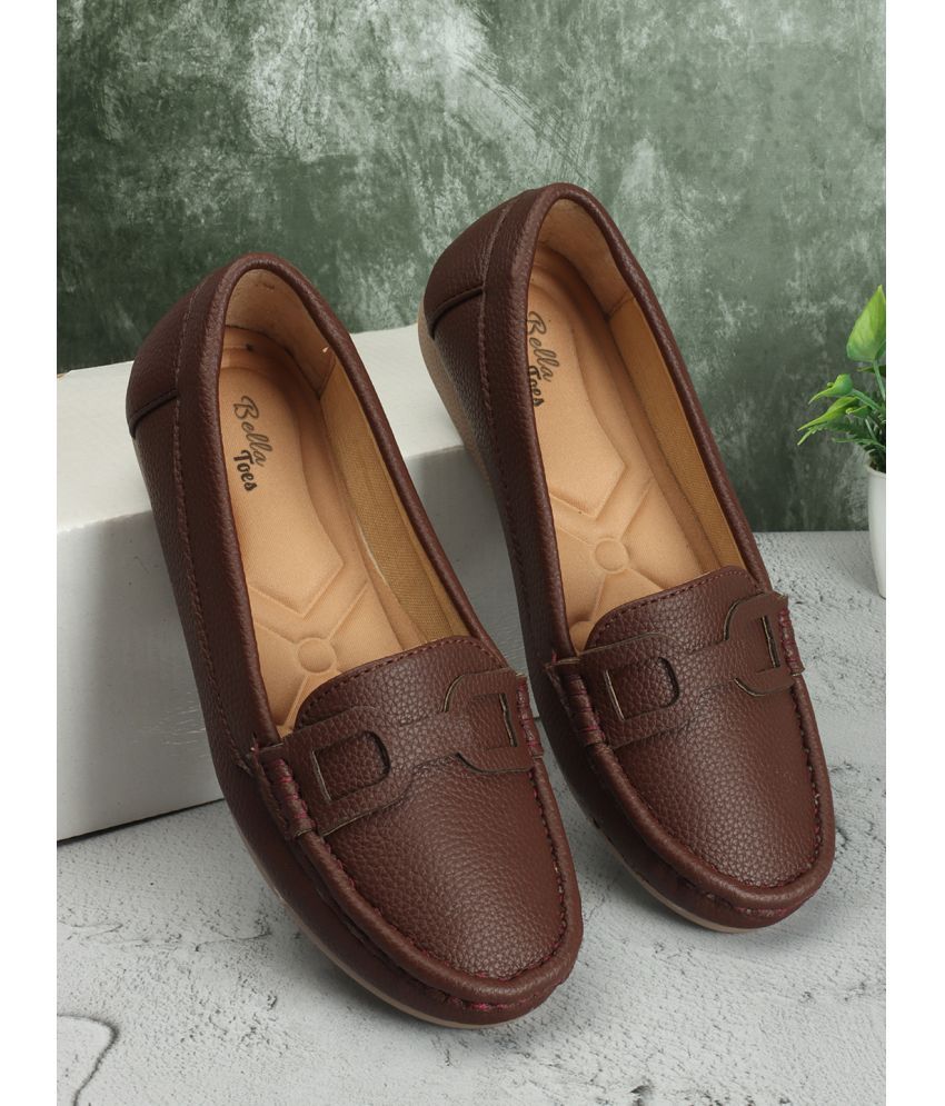     			Bella Toes Brown Women's Loafers