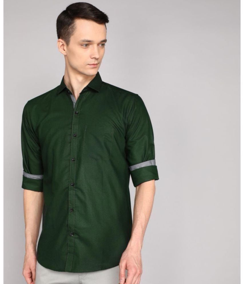     			VERTUSY Cotton Blend Regular Fit Solids Full Sleeves Men's Casual Shirt - Green ( Pack of 1 )