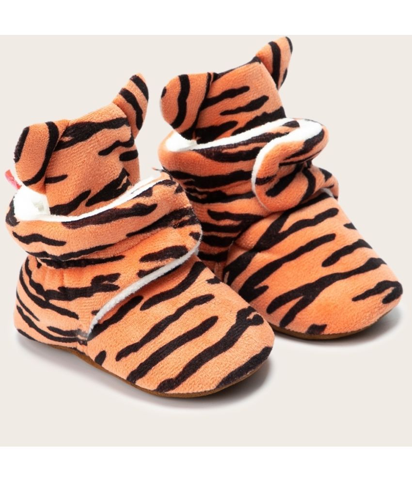     			Neska Moda - Orange Booties For Baby Boy & Baby Girl 6-12 Months ( Pack of 1 )