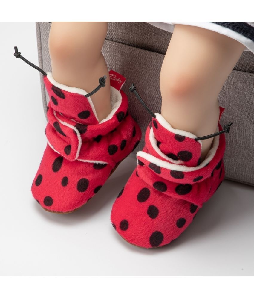     			Neska Moda - Red Booties For Baby Boy & Baby Girl 6-12 Months ( Pack of 1 )