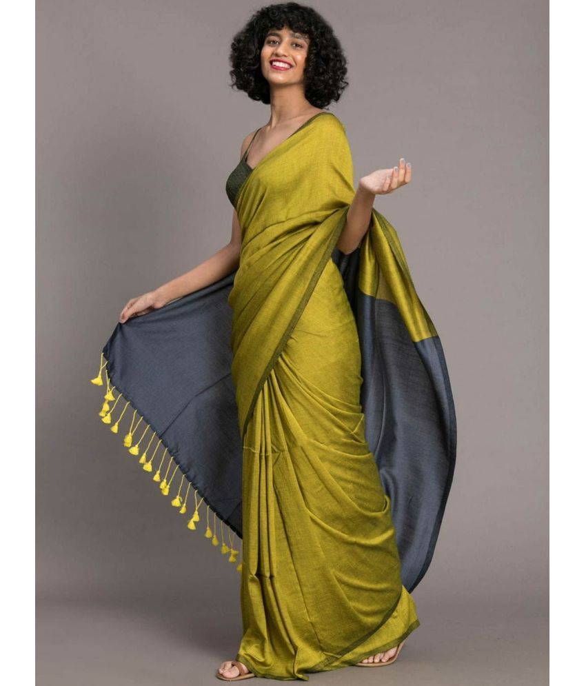     			SARADA HANDLOOM Cotton Colorblock Saree With Blouse Piece ( Yellow , Pack of 1 )