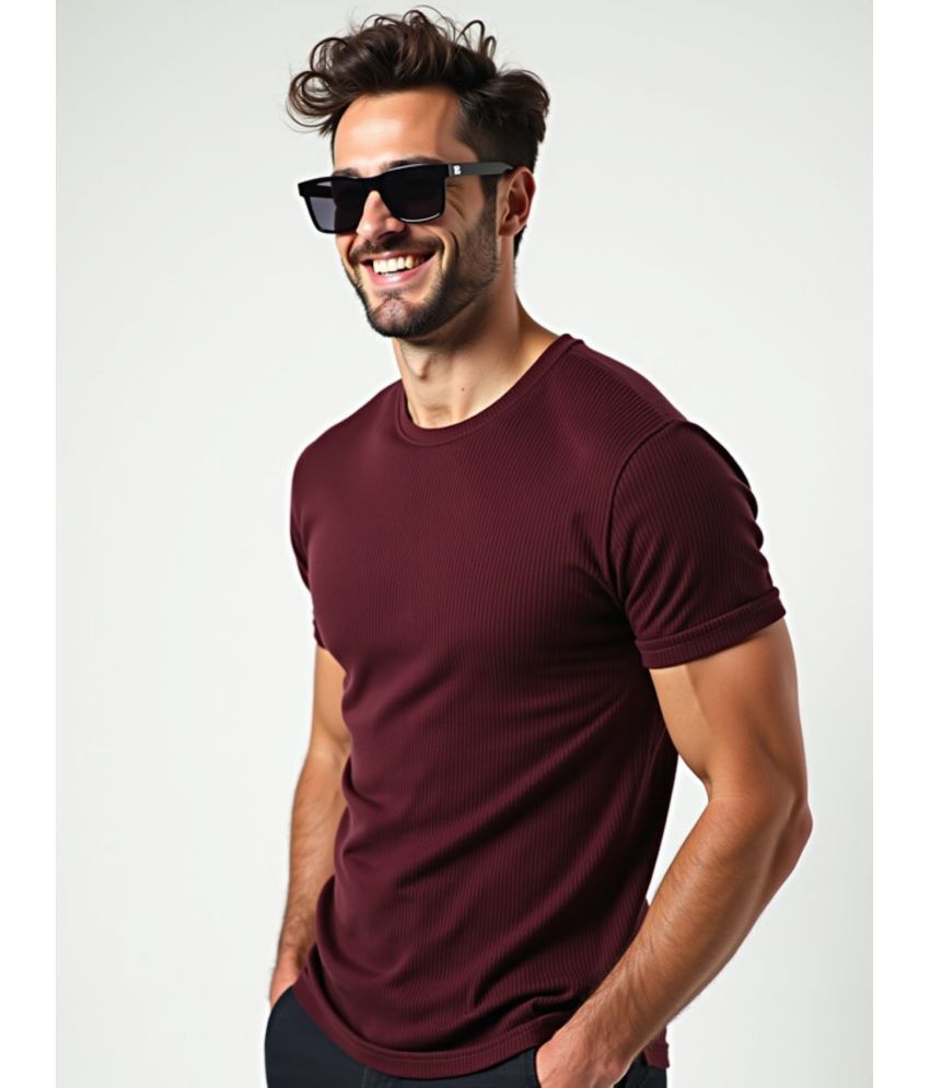     			fashion and youth Cotton Blend Regular Fit Solid Half Sleeves Men's Round T-Shirt - Maroon ( Pack of 1 )