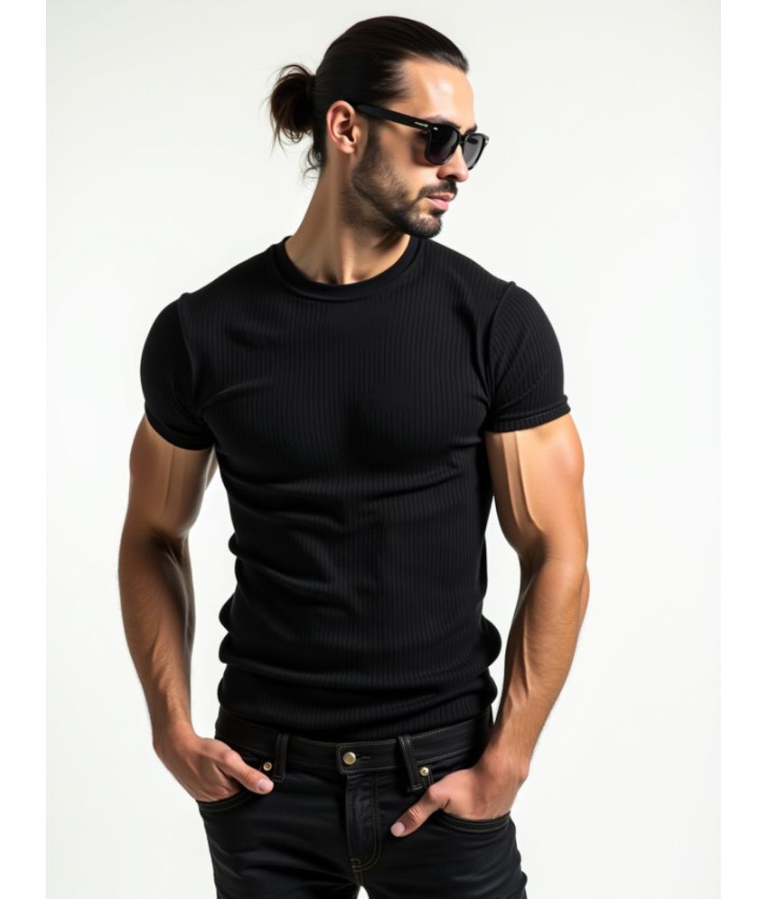     			fashion and youth Cotton Blend Regular Fit Solid Half Sleeves Men's Round T-Shirt - Black ( Pack of 1 )