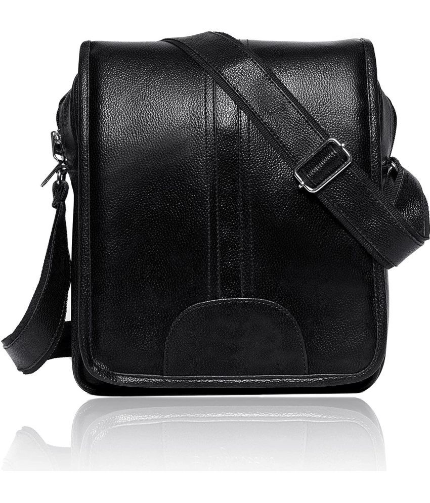     			samtroh Black Solid Messenger Bag