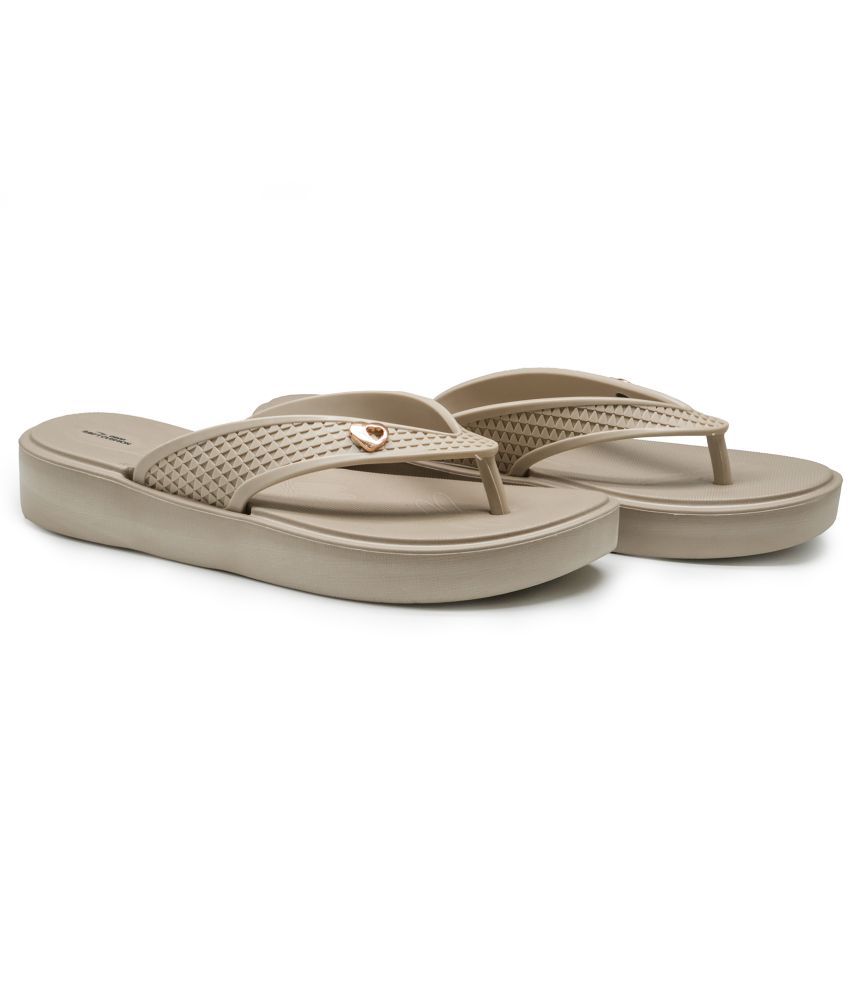     			ASIAN Beige Women's Daily Slipper