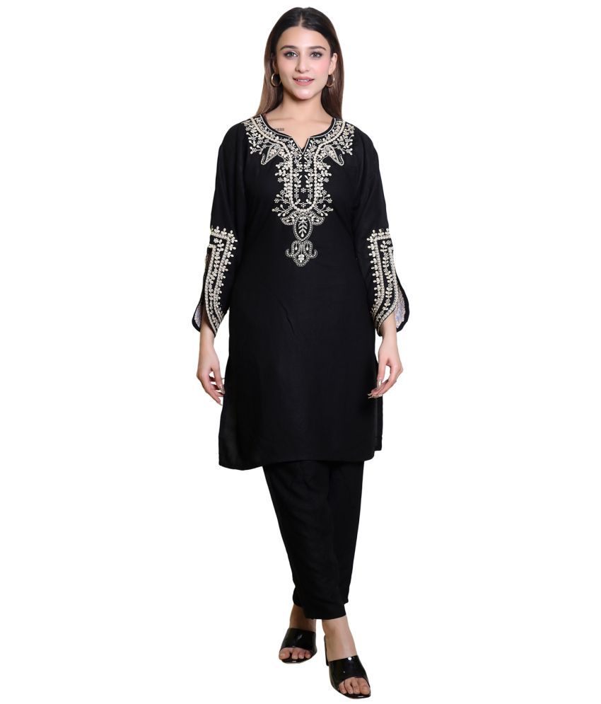     			HeteShe Cotton Embroidered Kurti With Pants Women's Stitched Salwar Suit - Black ( Pack of 1 )