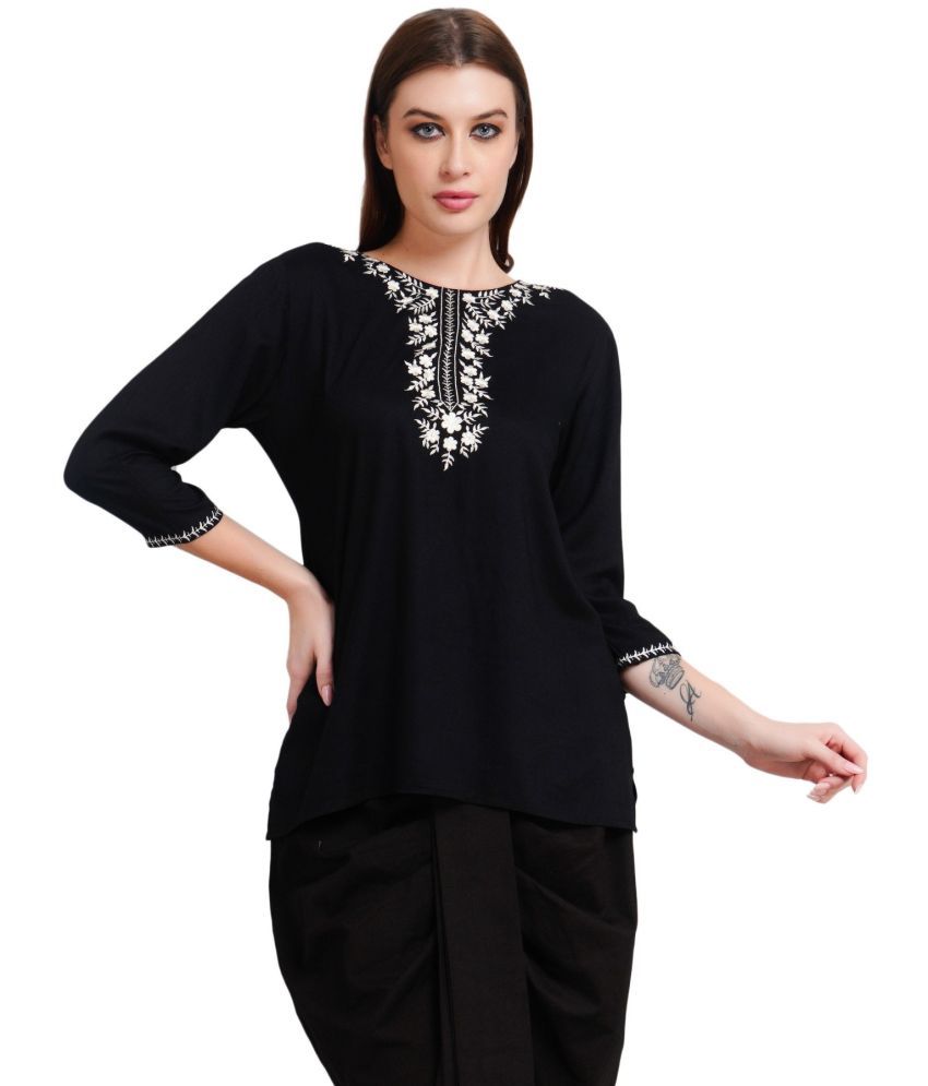     			Dwears Pack of 1 Rayon Embroidered Straight Women's Kurti - ( Black )