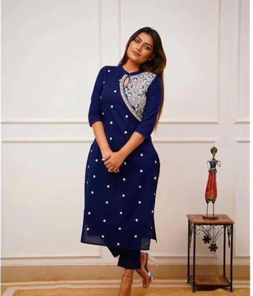     			Shree Jee Fashion Pack of 1 Rayon Embroidered Straight Women's Kurti - ( BLUE )