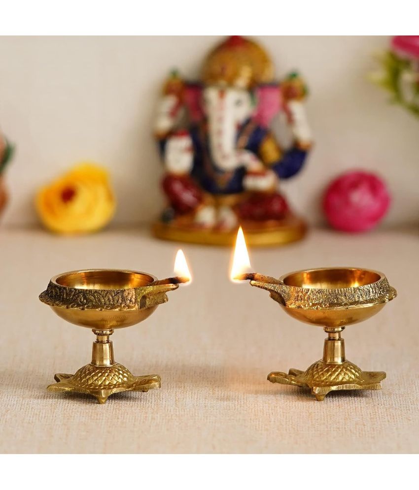     			T-KA108 Kuber Diya with Stand Akhand Brass Table Diya for Puja | Heavy Base Aarti Diya ( 1.96 inches )