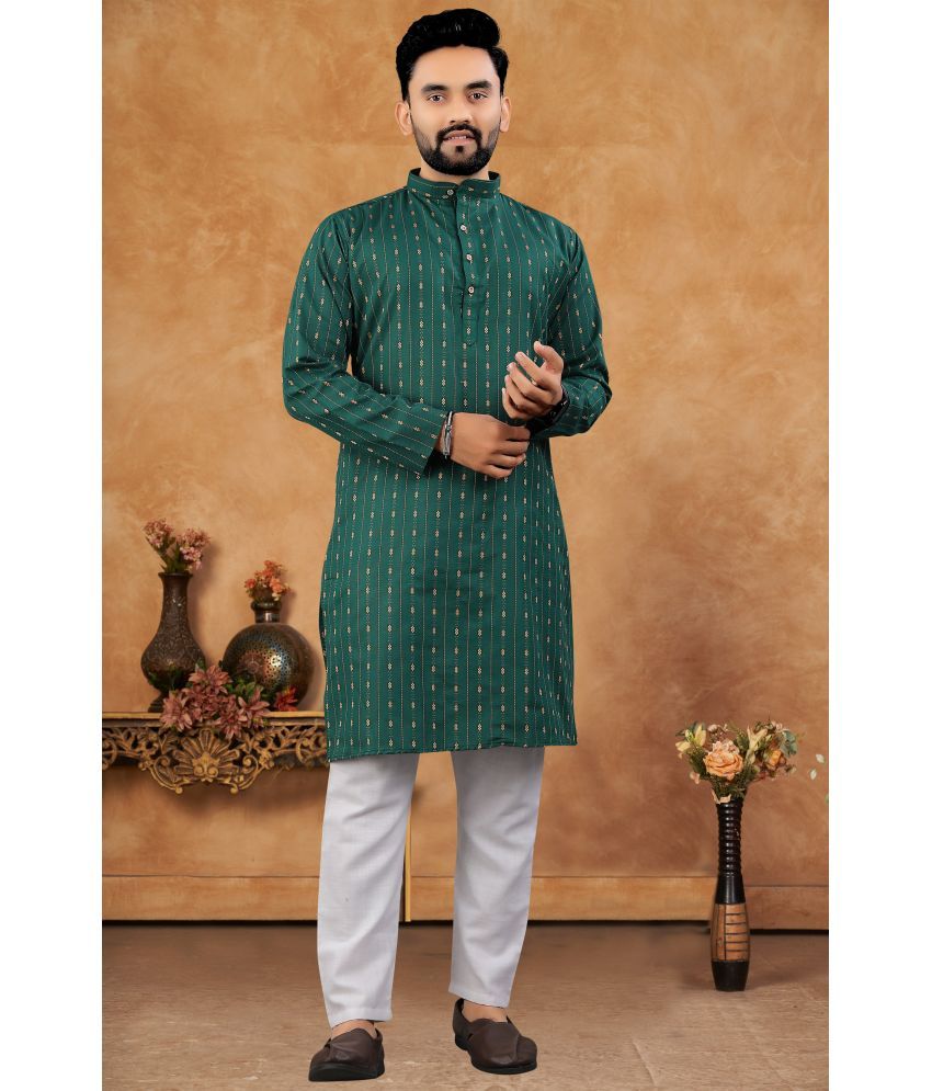     			KC Kunj Creation Green Cotton Blend Regular Fit Men's Kurta Pyjama Set ( Pack of 1 )