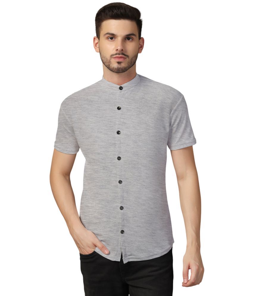     			Tfurnish Cotton Blend Regular Fit Solids Half Sleeves Men's Casual Shirt - Silver ( Pack of 1 )