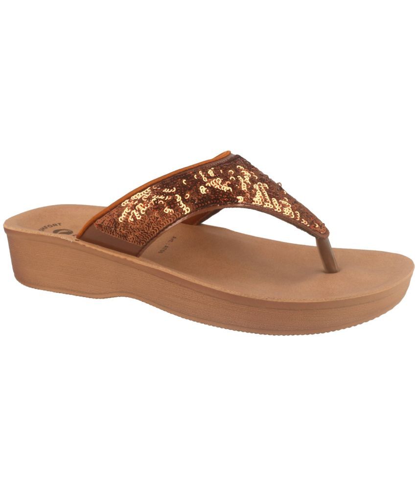     			Aeroblu Footwear Copper Women's Flats