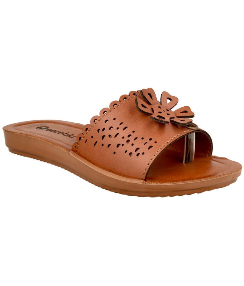     			Aeroblu Footwear Tan Women's Flats