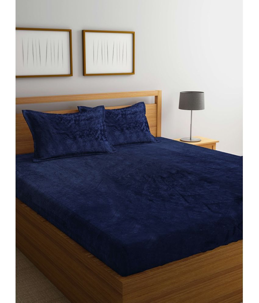     			Klotthe Woollen Solid Fitted 1 Bedsheet with 2 Pillow Covers ( Double Bed ) - Blue