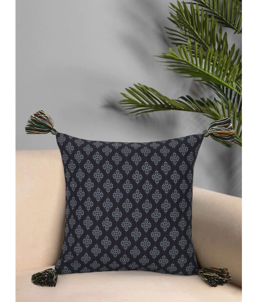     			mezposh Single Poly Cotton Cushion Covers 40X40 cm (16X16)