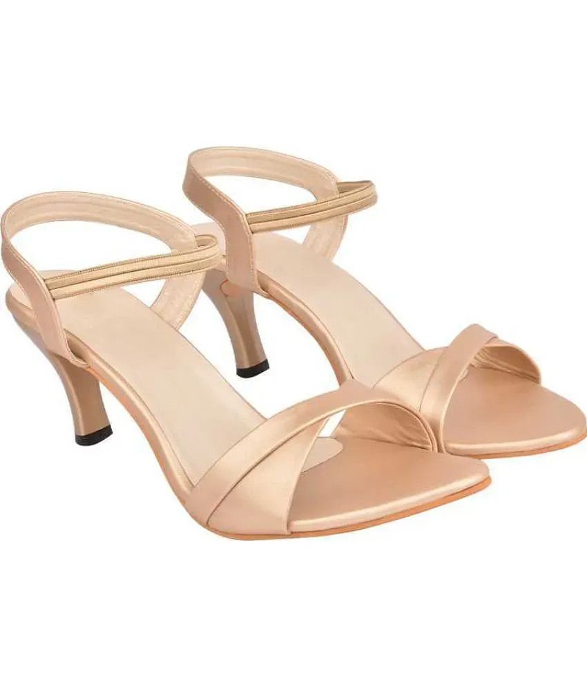 Footster Silver Women s Block Heel Heels Buy Footster Silver
