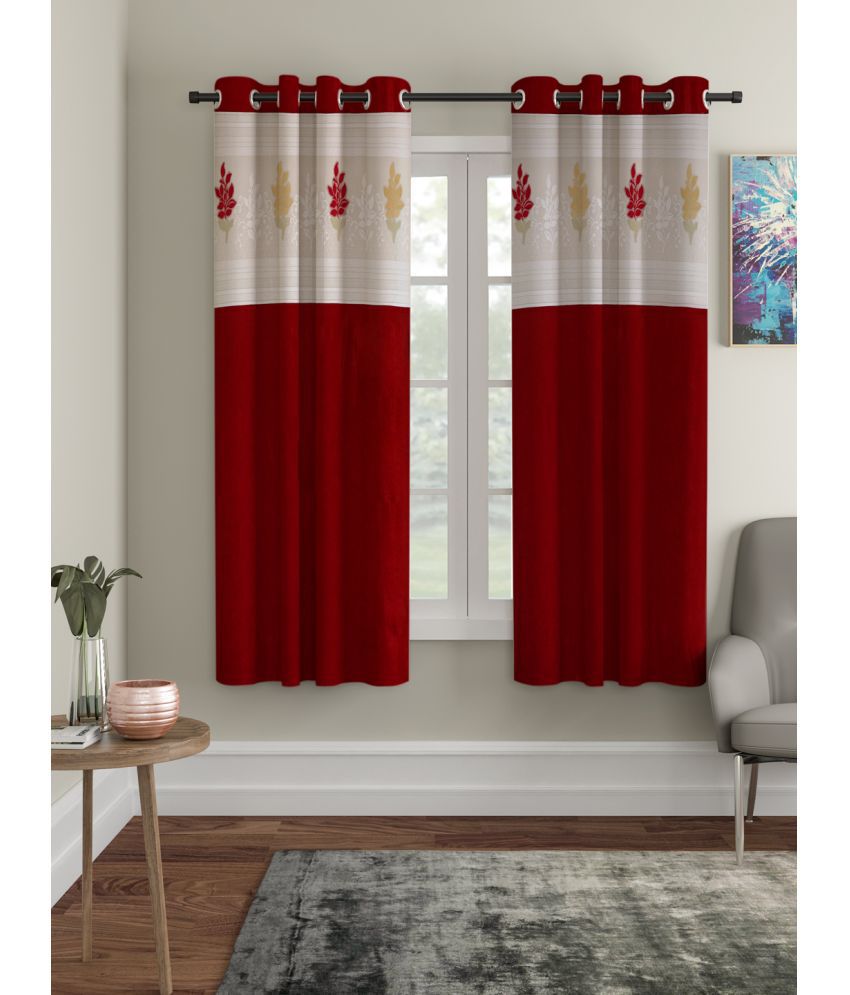     			Home Sizzler Set of 2 Window Semi-Transparent Eyelet Polyester Maroon Curtains ( 153 x 116 cm )