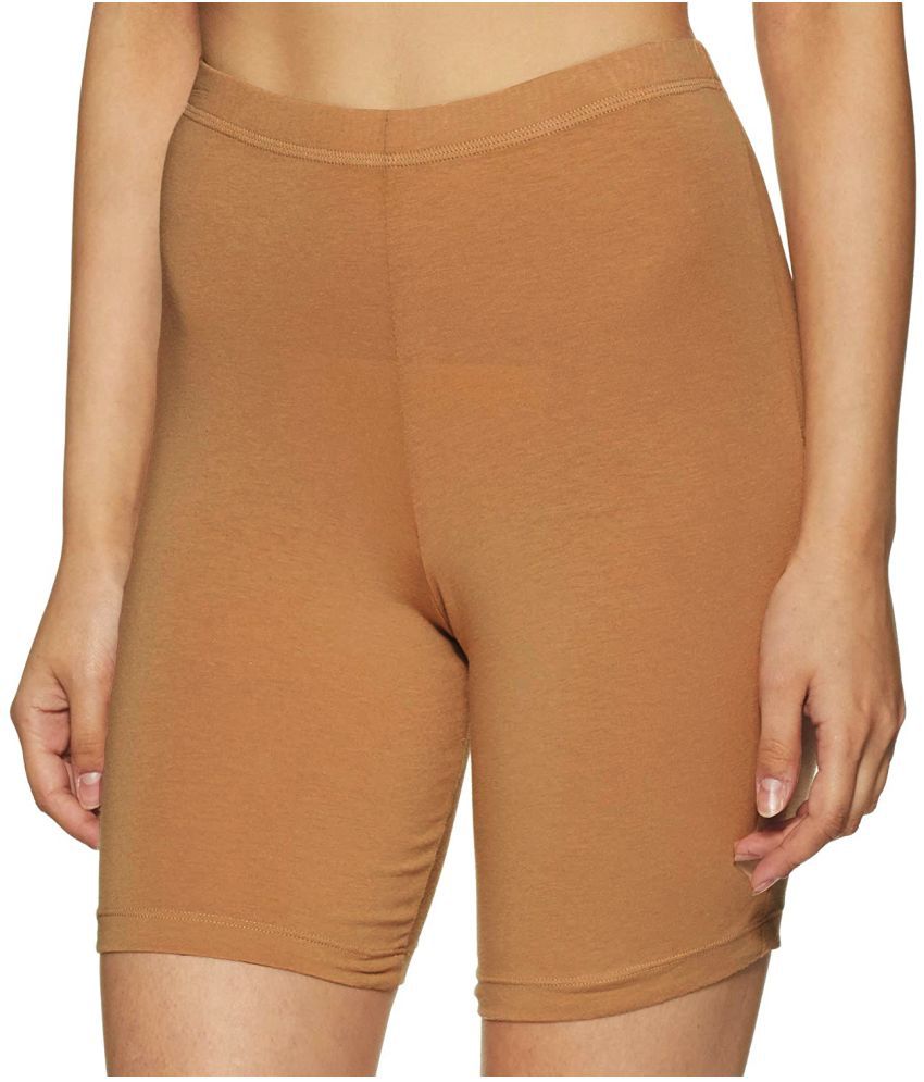     			Outflits Beige Cotton Solid Shorts - Single